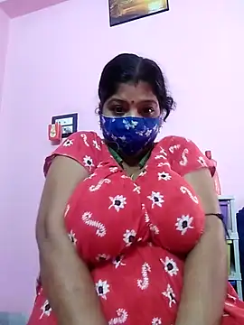 Snapshot of Kayra_34 chatting on March 10, 2025, 10:04 am Kayra 34 online show from March 10, 2025, 10:04 am