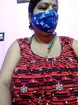 Snapshot of Kayra_34 chatting on March 10, 2025, 4:35 pm Kayra 34 online show from March 10, 2025, 4:35 pm