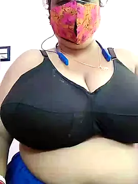 Snapshot of Kayra_34 chatting on September 13, 2025, 6:13 am Kayra 34 online show from September 13, 2025, 6:13 am