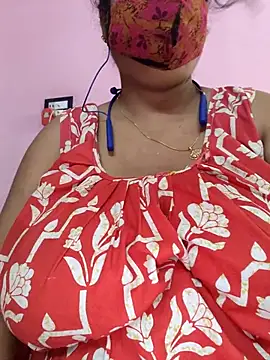 Snapshot of Kayra_34 chatting on April 19, 2026, 4:12 am Kayra 34 online show from April 19, 2026, 4:12 am