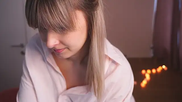 hereandnows  online show from December 15, 2024, 4:07 am