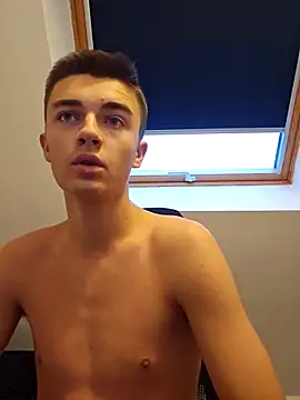 yanisyanisss online show from December 20, 2025, 3:30 pm