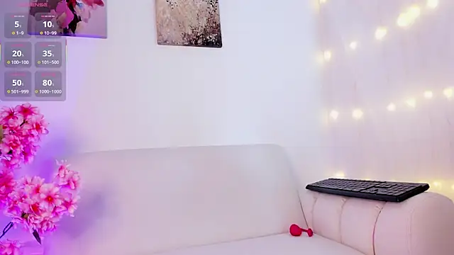 Snapshot of antonella_morgan_19 chatting on April 7, 2026, 6:30 pm antonella morgan 19 online show from April 7, 2026, 6:30 pm