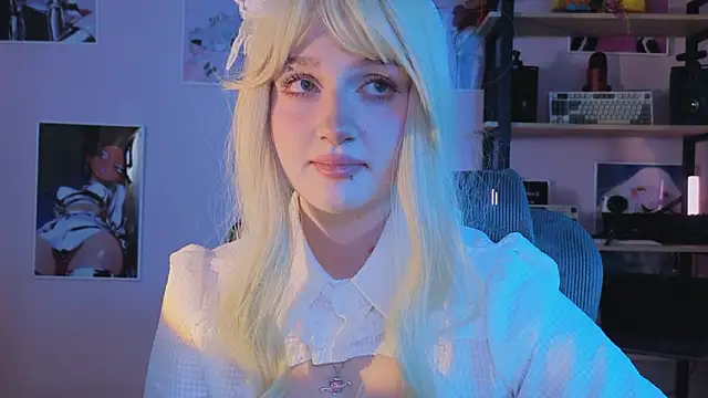 ELLIEJAY online show from February 14, 2026, 5:15 am