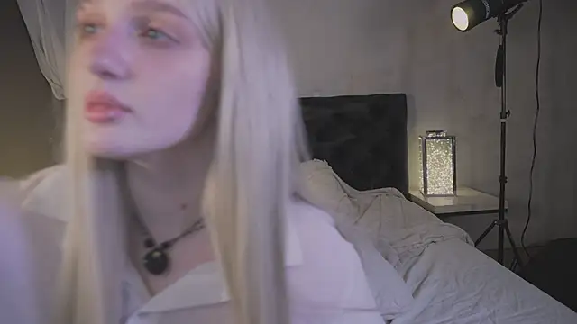 Snapshot of ELLIEJAY chatting on May 22, 2026, 5:25 am ELLIEJAY online show from May 22, 2026, 5:25 am