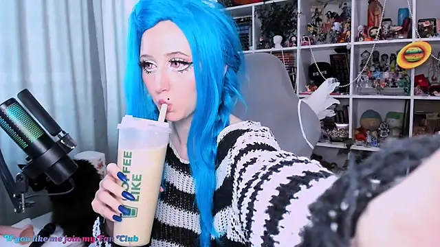 Snapshot of ohclementine chatting on March 3, 2026, 8:09 am ohclementine online show from March 3, 2026, 8:09 am