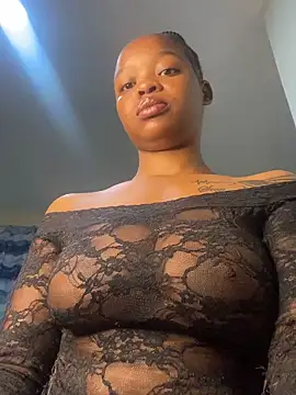 Snapshot of SexxyLunar chatting on January 7, 2025, 3:57 am SexxyLunar online show from January 7, 2025, 3:57 am