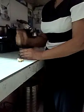 Snapshot of Ankita202 chatting on November 7, 2025, 12:21 am Ankita202 online show from November 7, 2025, 12:21 am