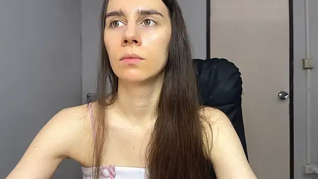 SassyJessi online show from November 2, 2025, 4:04 am