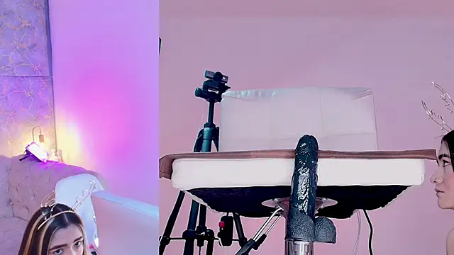 Angelst   online show from February 11, 2026, 8:19 am