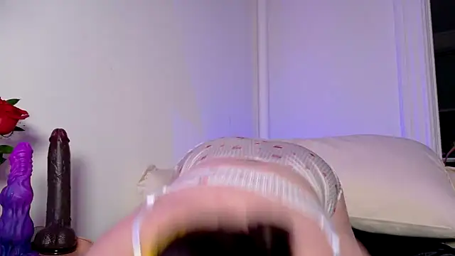 quinnmariexo online show from February 20, 2026, 11:05 pm