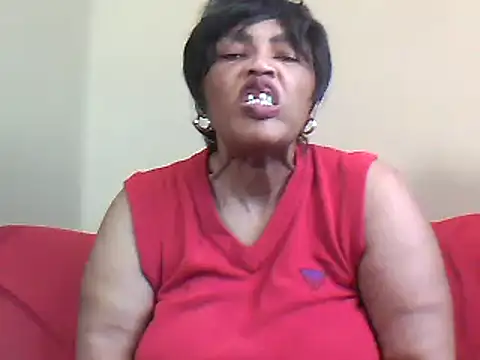 Snapshot of SexxyBoob chatting on January 7, 2026, 7:44 am SexxyBoob online show from January 7, 2026, 7:44 am