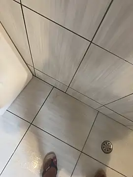 Snapshot of Luizcalado20 chatting on March 25, 2026, 5:41 pm Luizcalado20 online show from March 25, 2026, 5:41 pm