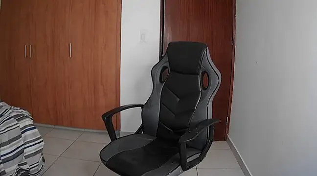 Snapshot of modexusparty1 chatting on January 6, 2025, 8:07 pm modexusparty1 online show from January 6, 2025, 8:07 pm