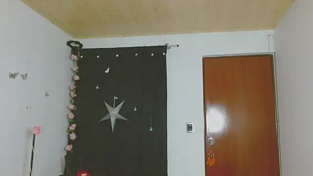 ella peck online show from February 24, 2026, 4:54 am