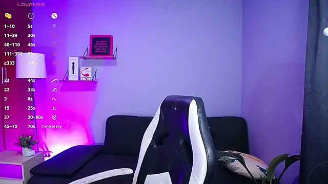 danny goddess online show from December 11, 2024, 3:45 am