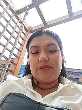 Sophie-hatter online show from June 10, 2026, 4:39 pm