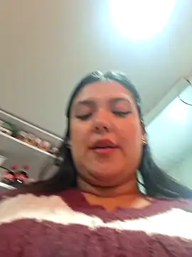 Sophie-hatter online show from June 12, 2026, 3:11 pm