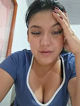 Sophie-hatter online show from June 26, 2026, 2:16 am