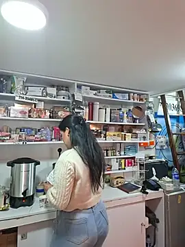 Sophie-hatter online show from July 8, 2026, 4:33 pm