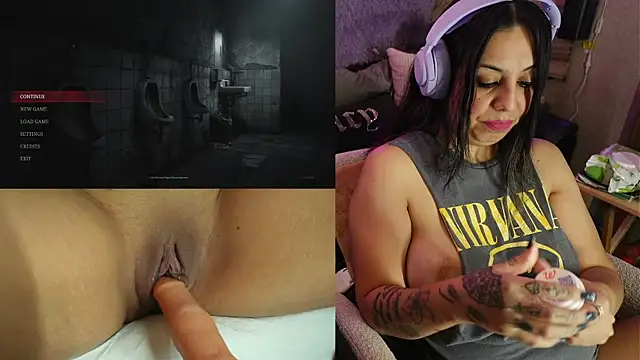 Snapshot of IndiaBlaze chatting on October 10, 2025, 2:10 am IndiaBlaze online show from October 10, 2025, 2:10 am