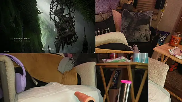 Snapshot of IndiaBlaze chatting on December 3, 2025, 2:30 am IndiaBlaze online show from December 3, 2025, 2:30 am