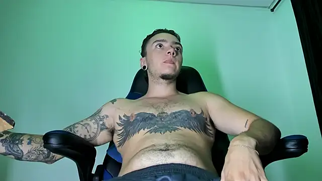 Snapshot of male_pussy chatting on December 4, 2024, 3:04 am male pussy online show from December 4, 2024, 3:04 am