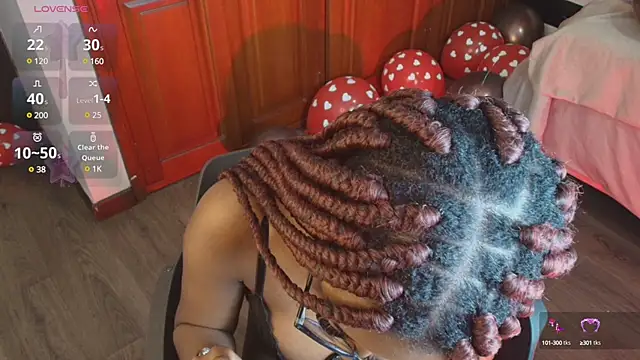 Raquel jones online show from February 20, 2025, 2:46 pm