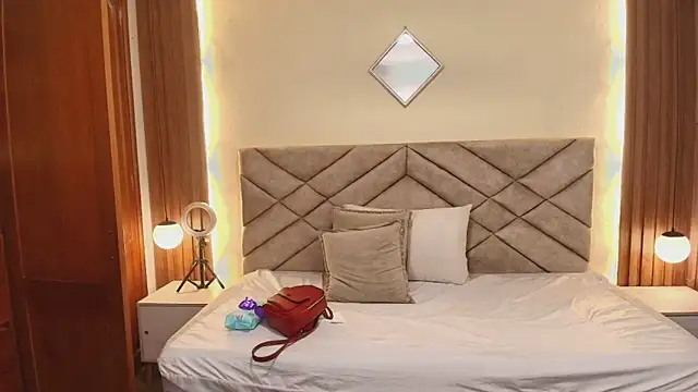 Raquel jones online show from March 21, 2026, 11:59 am