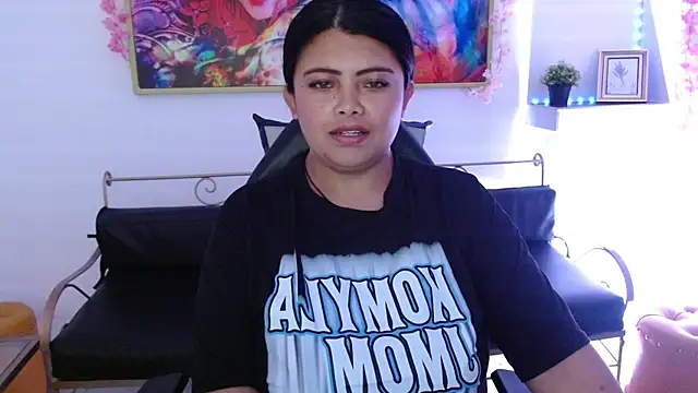 Janeth zambrano online show from March 5, 2025, 8:00 pm