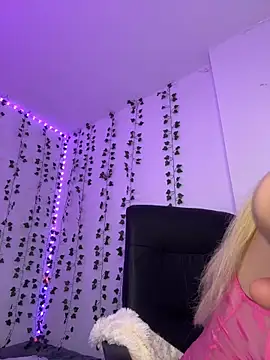 Grecia 21 online show from January 14, 2025, 7:43 pm