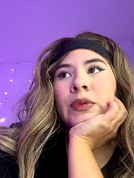 Grecia 21 online show from November 5, 2025, 7:36 pm