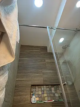 Bonniepark online show from November 26, 2025, 1:12 pm