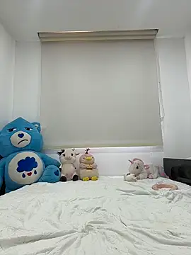 Snapshot of Bonniepark chatting on February 25, 2026, 5:11 pm Bonniepark online show from February 25, 2026, 5:11 pm