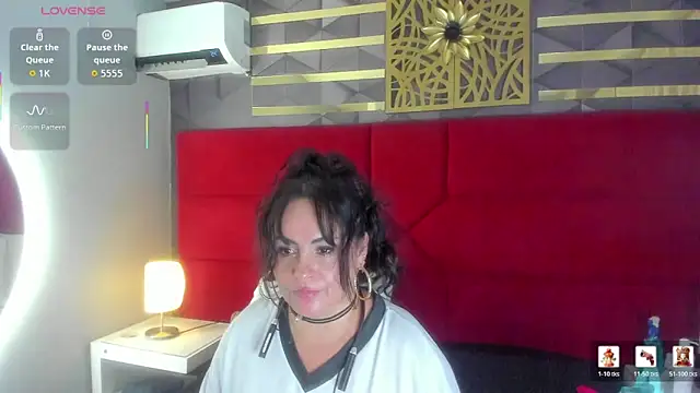 hanny milf online show from April 7, 2026, 2:34 am