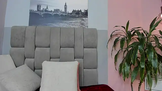 hanny milf online show from July 28, 2026, 2:13 pm