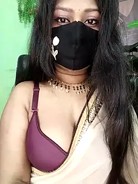 Idhika Paul online show from December 23, 2025, 2:42 am