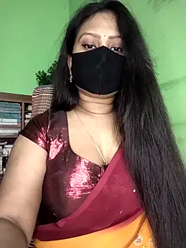 Snapshot of Idhika_Paul chatting on May 4, 2026, 1:07 pm Idhika Paul online show from May 4, 2026, 1:07 pm