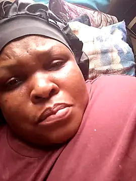 HOTSUGARX5 online show from December 18, 2024, 1:23 pm