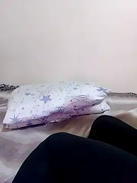 MaskedGQ online show from October 22, 2025, 9:58 pm