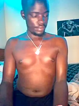 MaskedGQ online show from November 26, 2025, 10:11 pm