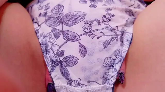 ranran ch online show from February 17, 2026, 11:22 pm