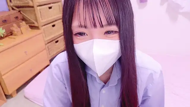 tsumugi h online show from December 12, 2024, 6:25 am