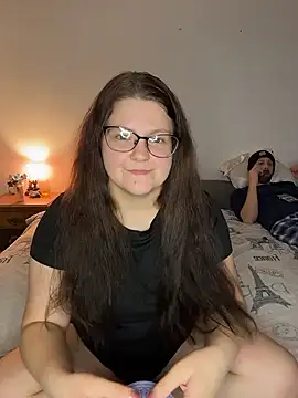 Snapshot of sexybee124 chatting on January 12, 2026, 3:23 am sexybee124 online show from January 12, 2026, 3:23 am