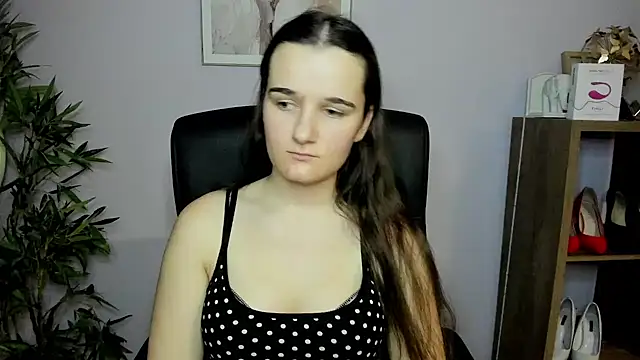 Snapshot of KateDelight chatting on January 12, 2025, 4:29 pm KateDelight online show from January 12, 2025, 4:29 pm