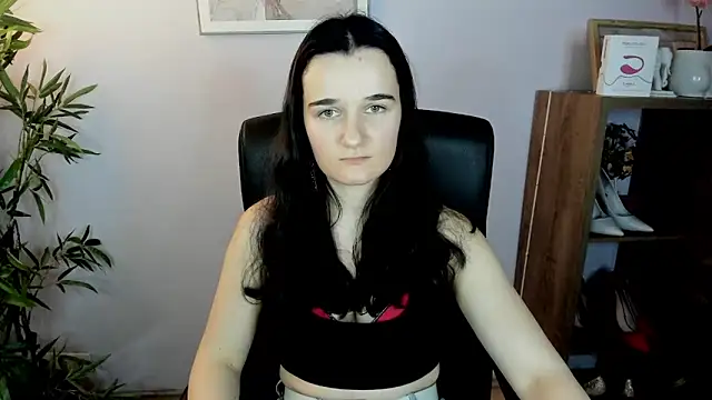 Snapshot of KateDelight chatting on February 27, 2025, 8:53 pm KateDelight online show from February 27, 2025, 8:53 pm