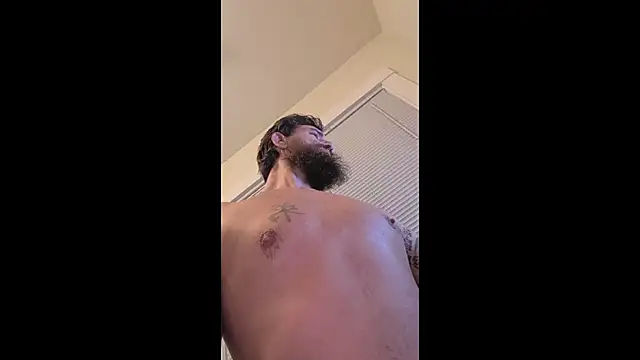 Armyexhibitionistvet online show from September 10, 2025, 4:12 am