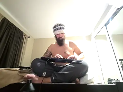 Armyexhibitionistvet online show from February 8, 2026, 10:57 pm