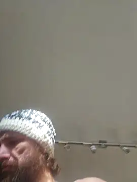 Armyexhibitionistvet online show from February 25, 2026, 9:35 pm