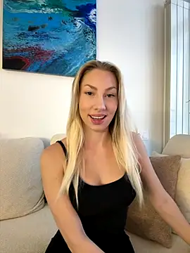 LuisaBecker online show from December 5, 2025, 1:20 pm